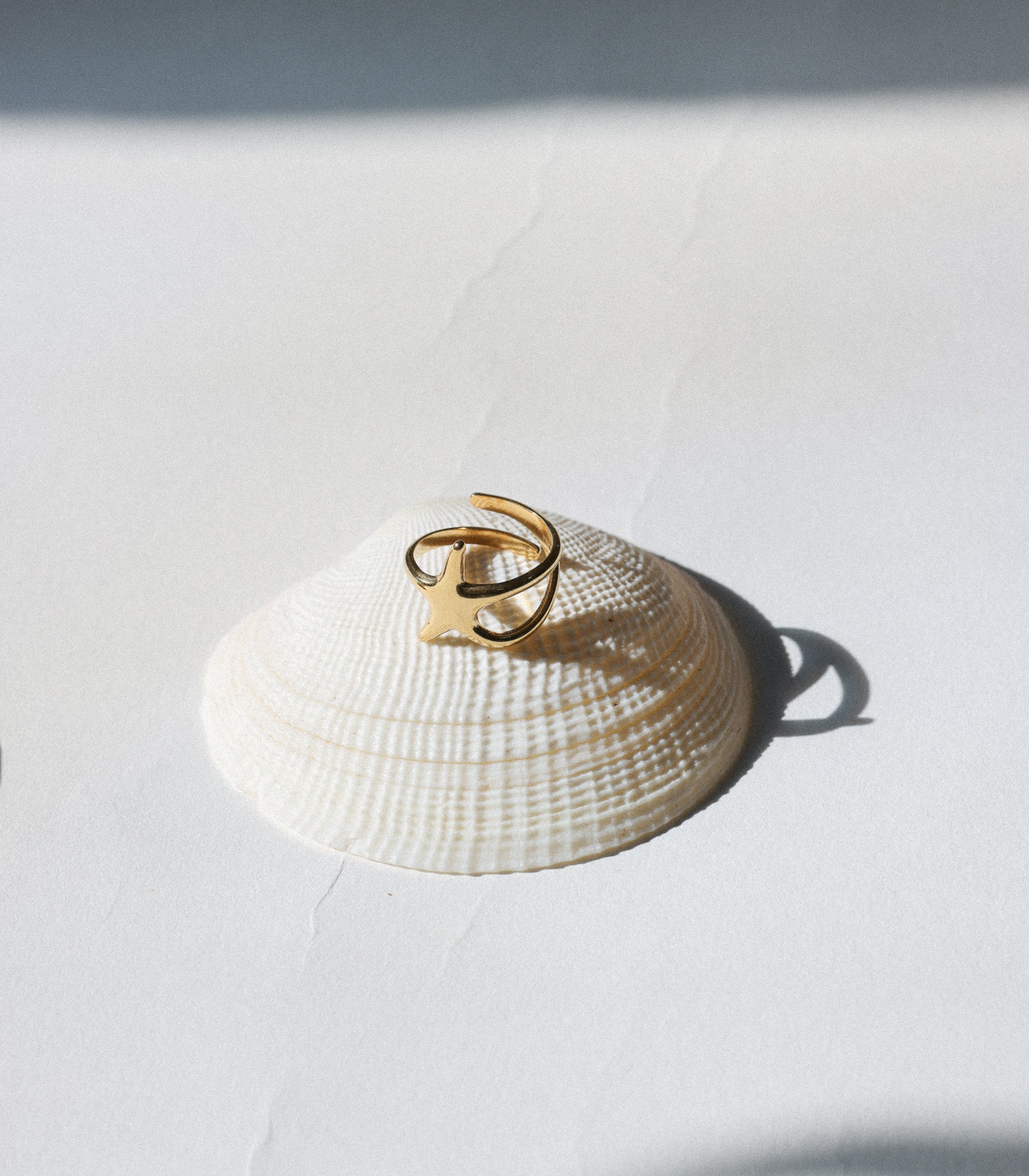 Bague Stainless Or Ajustable | Étoile de mer - La Mojo Jewelry