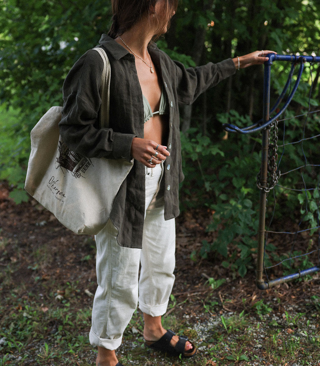 Loose cotton gauze shirt | PARKA- LICHEN